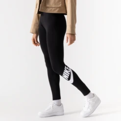 NIKE LEGGING ESSENTIAL FUTURA