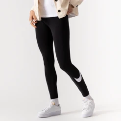 NIKE LEGGING ESSENTIAL SWOOSH