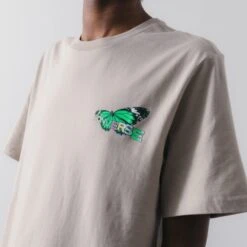 CONVERSE TEE SHIRT BIG CITY BUTTERFLY 8 CONVERSE TEE SHIRT BIG CITY BUTTERFLY -Mode Soldes 001509106 104