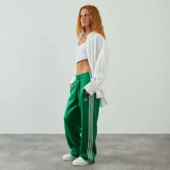 ADIDAS ORIGINALS PANT JOGGER CLASSIC OVERSIZE -Mode Soldes 001511734 103