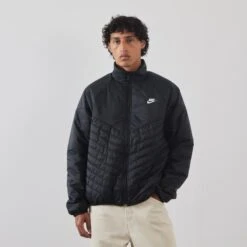 NIKE JACKET PUFFER