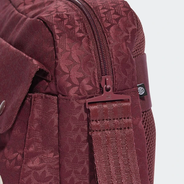 ADIDAS ORIGINALS SAC BANANE OVERSIZE TREFOIL JACQUARD MONOGRAM 6 ADIDAS ORIGINALS SAC BANANE OVERSIZE TREFOIL JACQUARD MONOGRAM - Image 6