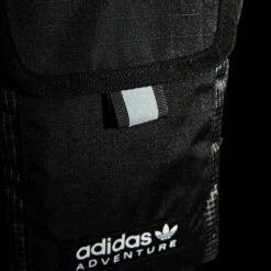 ADIDAS ORIGINALS SAC ADIDAS ADVENTURE FLAG PETIT FORMAT 13 ADIDAS ORIGINALS SAC ADIDAS ADVENTURE FLAG PETIT FORMAT -Mode Soldes 3917803 63b031dfd0d47