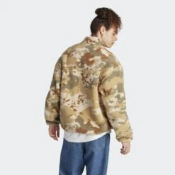 ADIDAS ORIGINALS VESTE MOLLETON GRAPHIQUE RÉVERSIBLE CAMO -Mode Soldes 6044963 642d23448e828